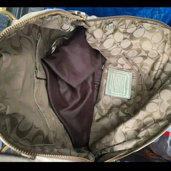 Coach Metallic Large Shoulder Tote Bag Purse with dust bag - Picture 6 of 8